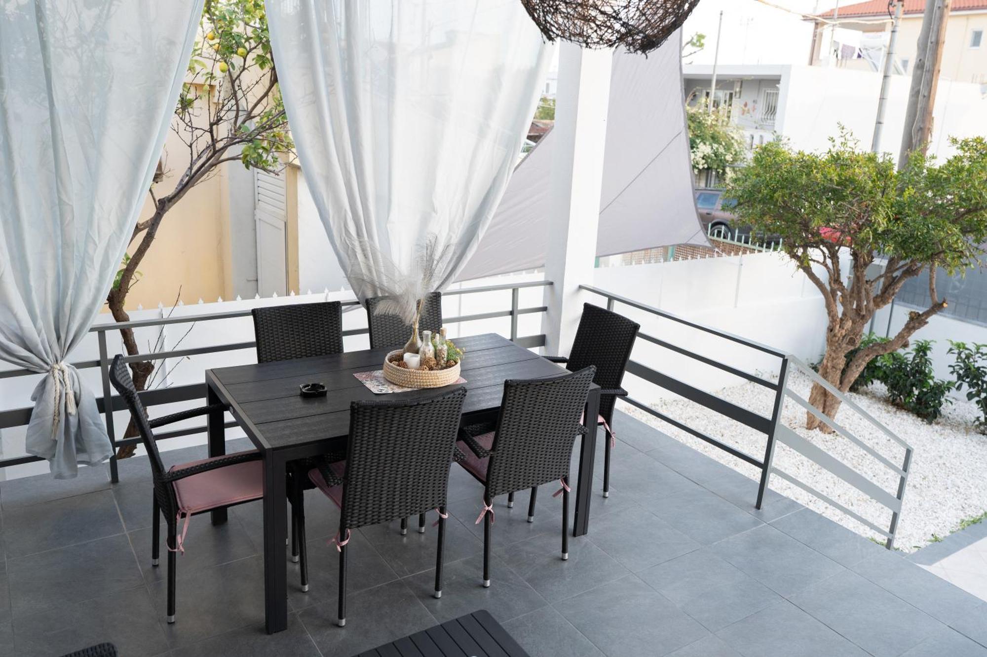 Seaside House In Nea Makri Villa Exterior photo